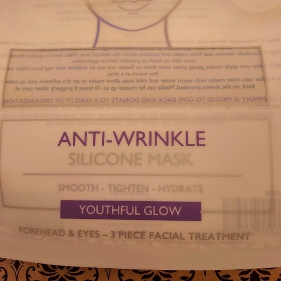 LAST LEFT! 10x Silicone Face Masks Anti-Wrinkles Youthful Glow Neck Cheeks Jowls - Picture 8 of 8